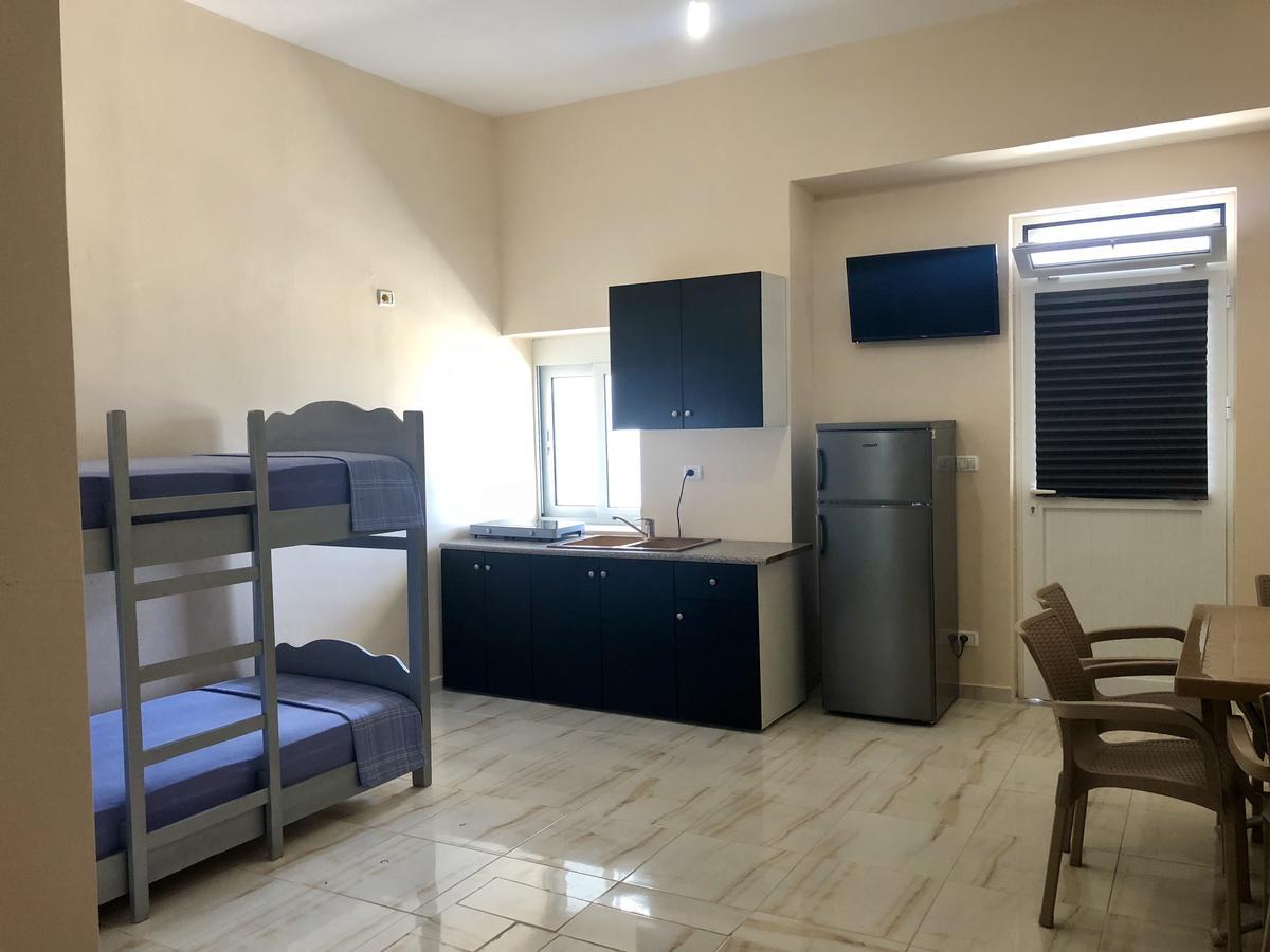 בורש Residence Villa Denny&Villa Kate מראה חיצוני תמונה